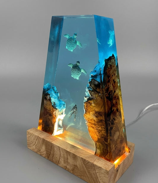 Turtle Resin Lamp